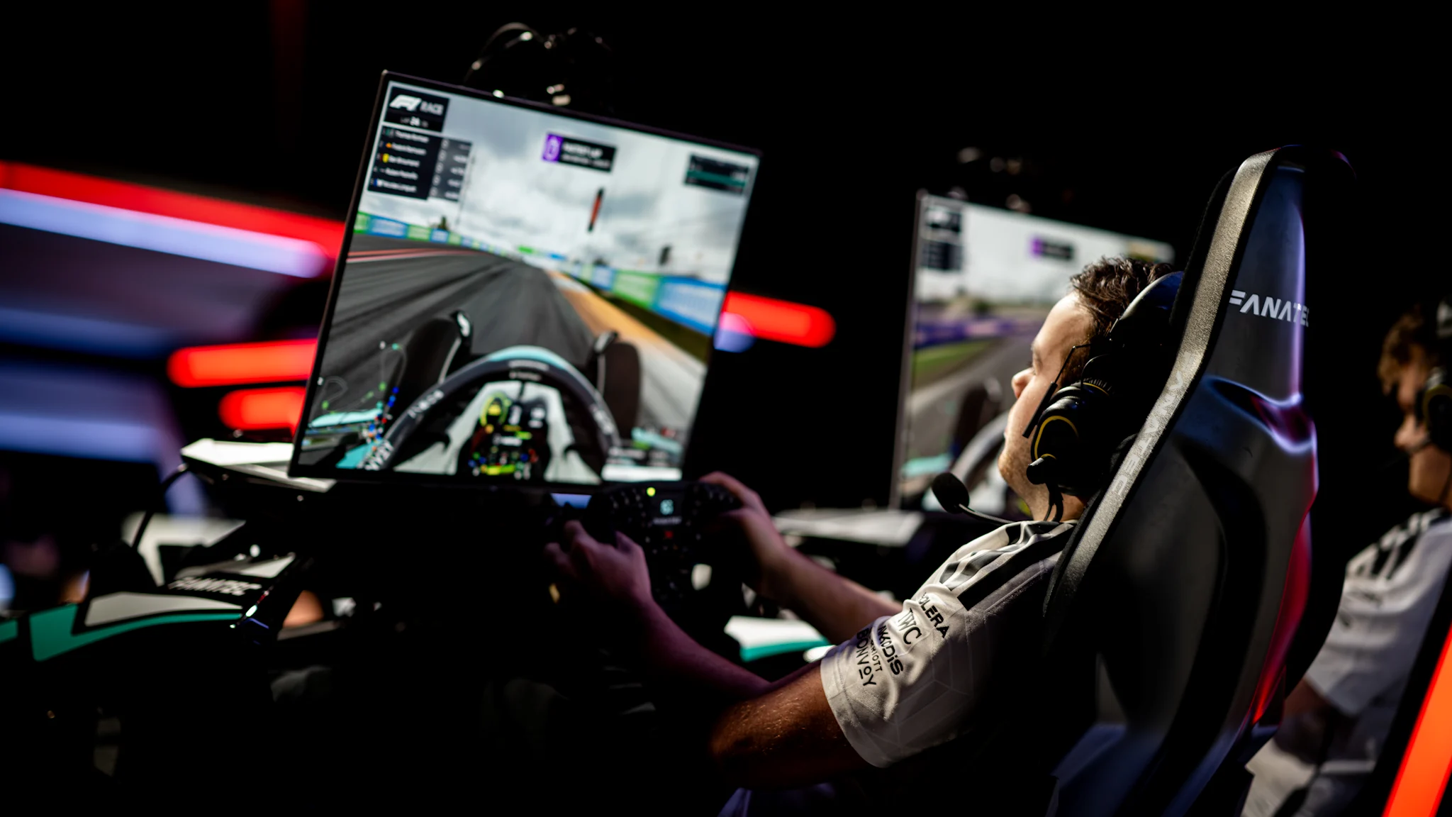 开云线上登录 R10 排位赛直播：2026 F1 模拟赛世锦赛墨西哥城站实时看点